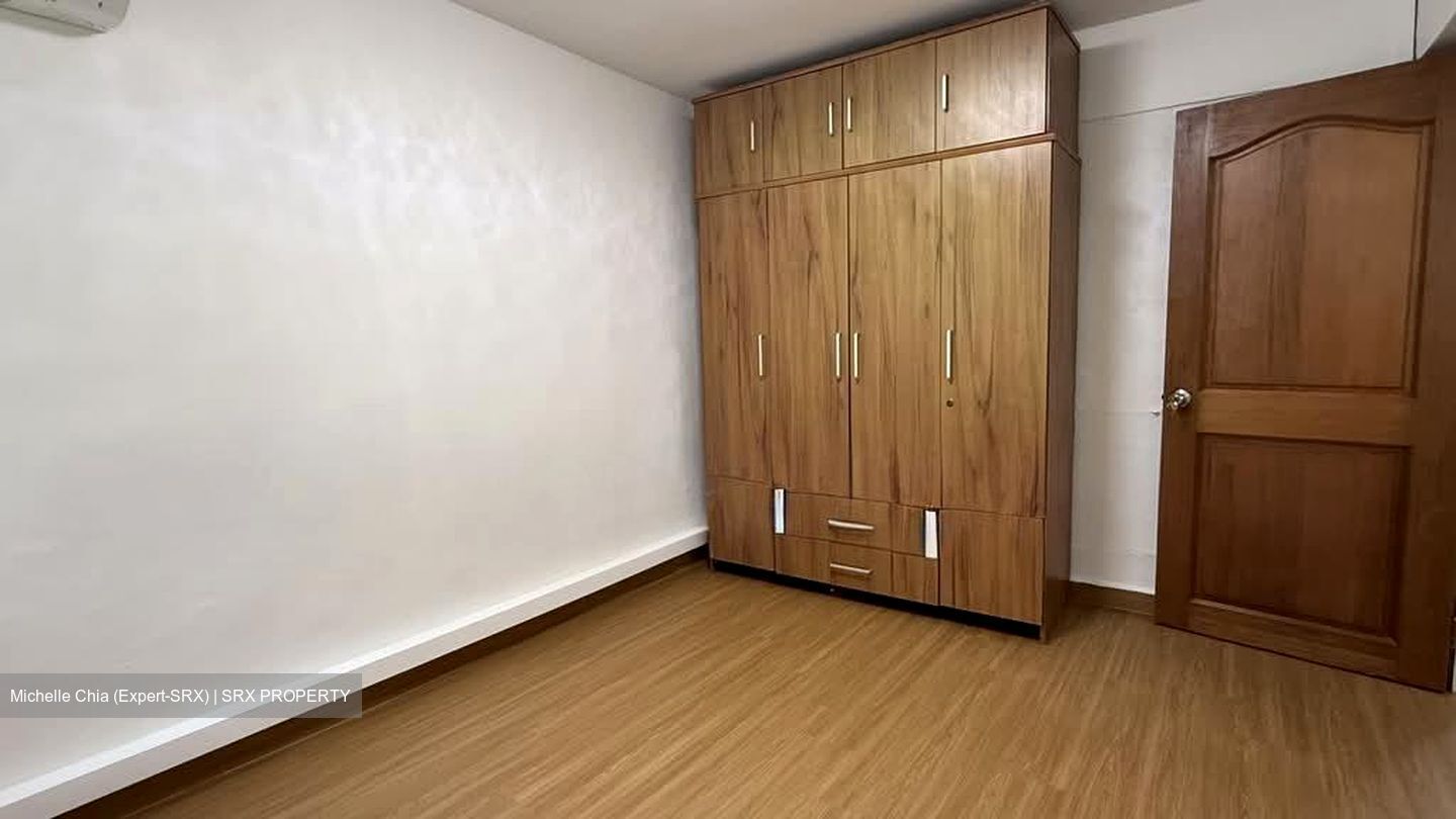 Blk 31 Holland Close (Queenstown), HDB 3 Rooms #586092101
